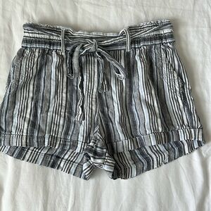 women’s shorts